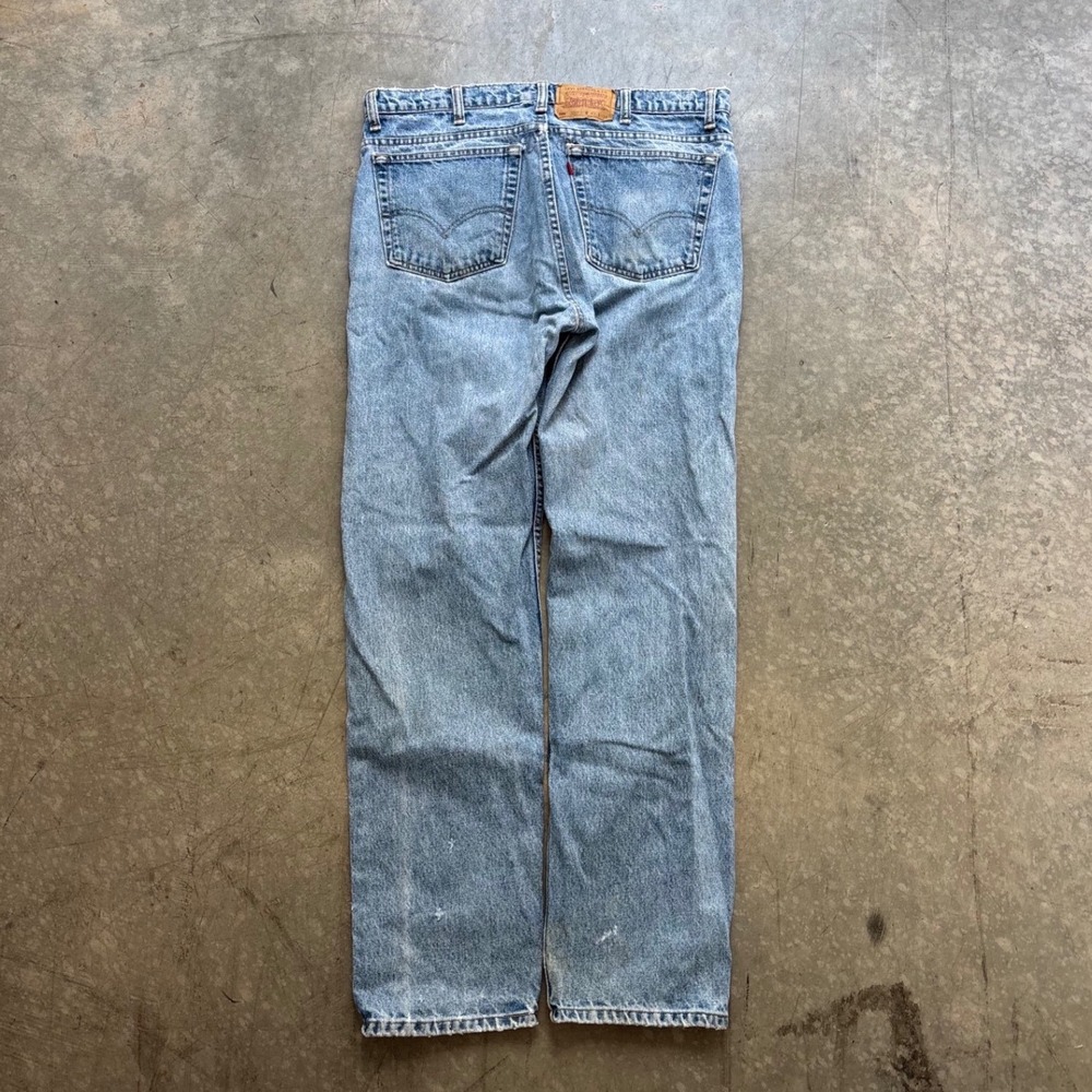 Vintage Levi's 505 Made In Canada - Picture 2 of 9